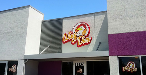 Exterior sign — Diva